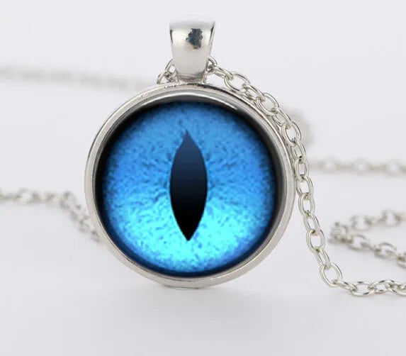 "Lord of the Rings" eye Collection