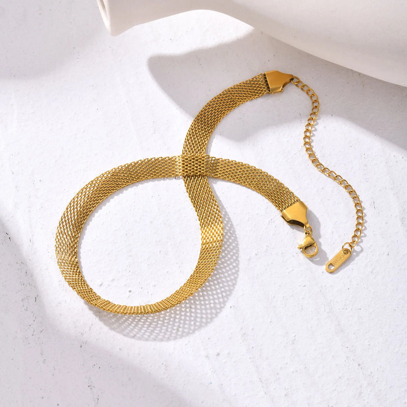"Vélaire Choker" Necklace