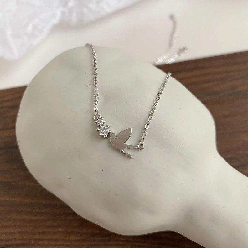 "Dove" Necklace