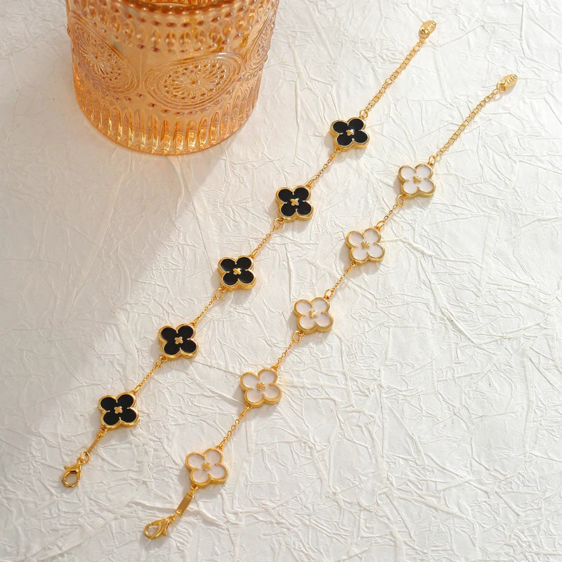 "Twin Flow" Clover Charm Bracelet