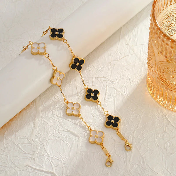 "Twin Flow" Clover Charm Bracelet