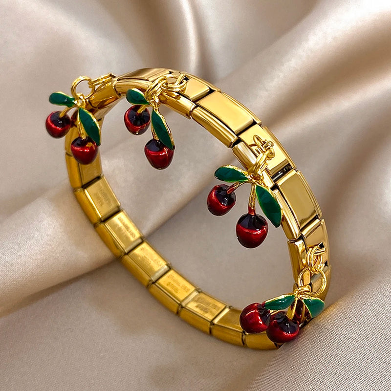 "Le Cherry d'Or" Bracelet