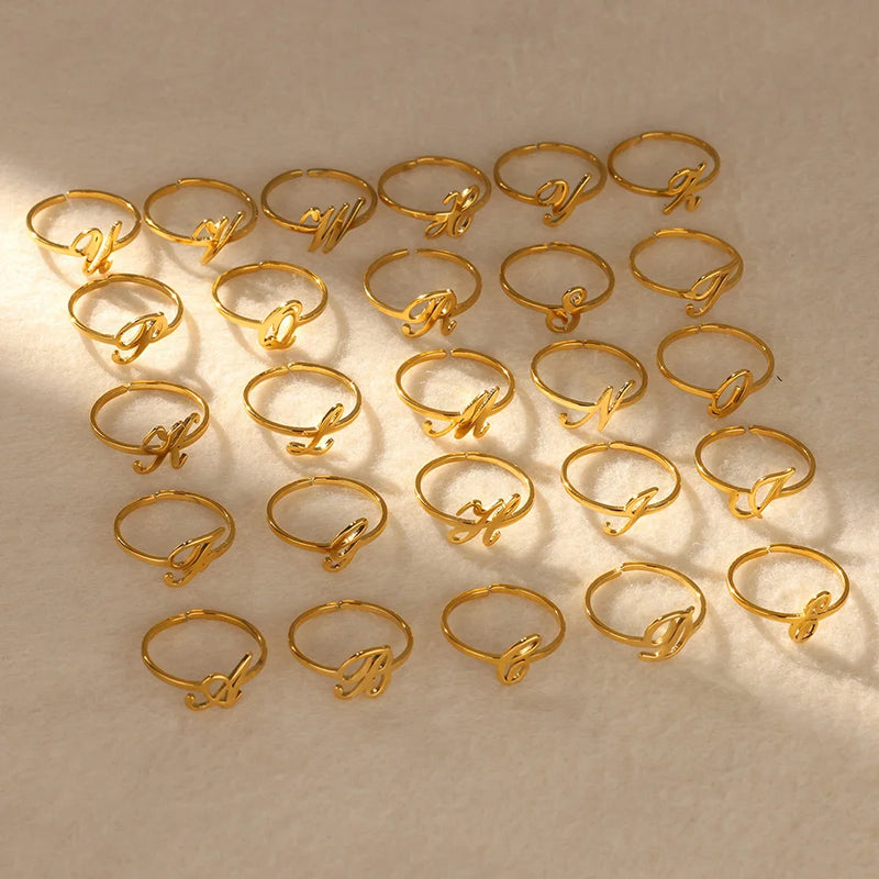 "L’Initiale" Ring