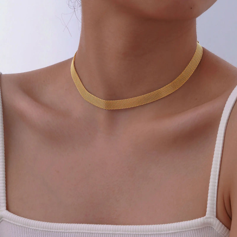 "Vélaire Choker" Necklace