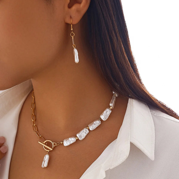"La Perle Carrée" Necklace
