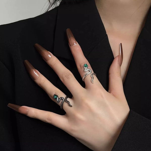 "Viperess" Ring